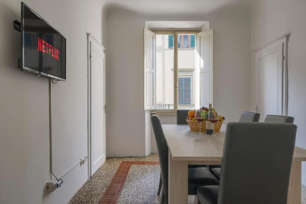 Appartamento Nel Cuore Di Firenze + Wifi+Aria Condizionata +Netflix Eksteriør bilde
